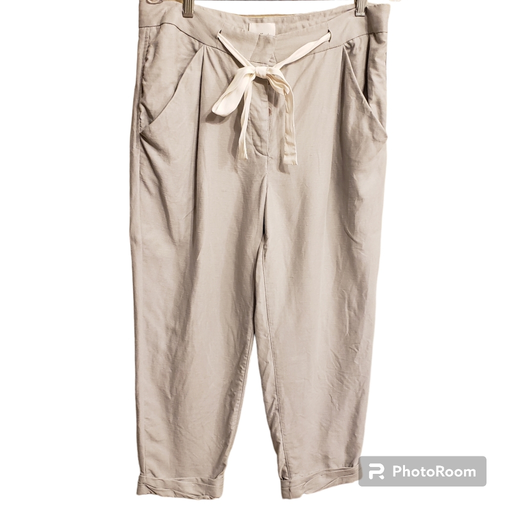 Aritzia Wilford Allant high rise linen blend light gray crop pants, size…